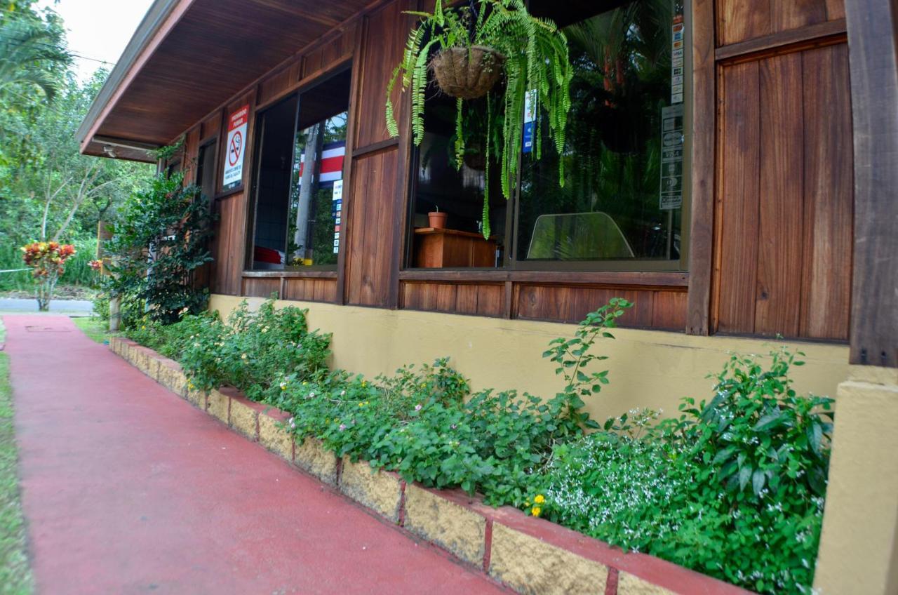 Hotel Y Restaurante Las Tablitas Monterrey Esterno foto